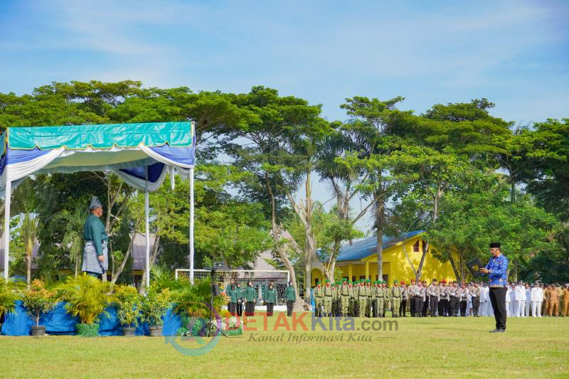 Bupati Baharuddin Tegaskan Pancasila Harga Mati—1.000 Bendera Merah Putih Dibagikan ke Masyarakat Batu Bara