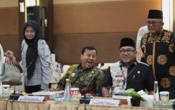 RUPS BRK Syariah Digelar — Kepala Daerah Desak Langkah Strategis Dongkrak Ekonomi Daerah RUPS BRK Syariah Digelar — Kepala Daerah Desak Langkah Strategis Dongkrak Ekonomi Daerah