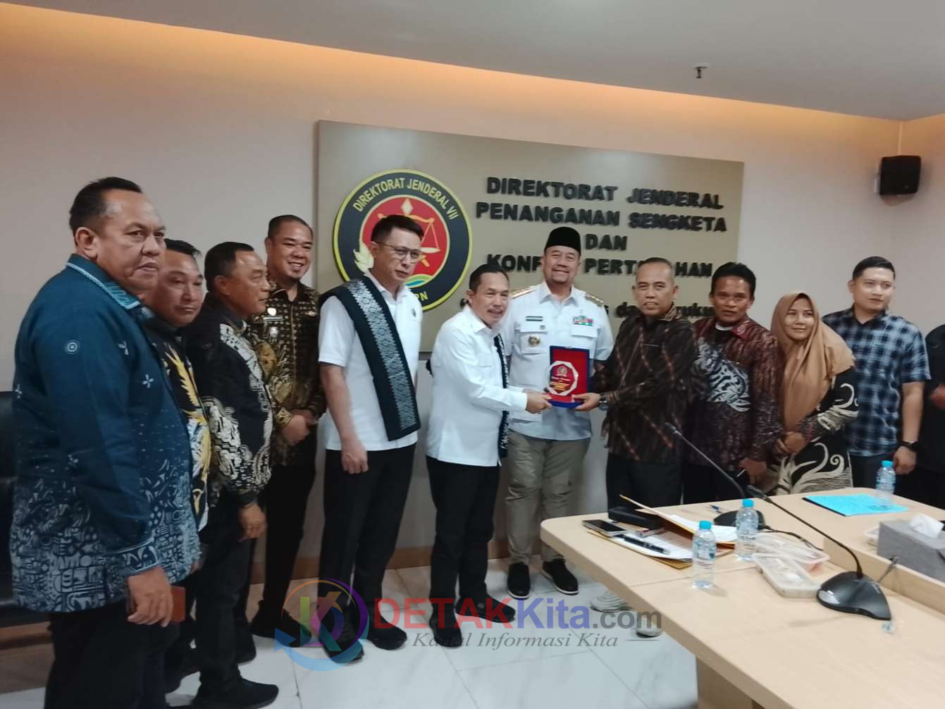 Pansus PAD Batu Bara Minta HGU Socfindo Ditunda — Lahan 660 Hektare Diminta Kembali ke Negara