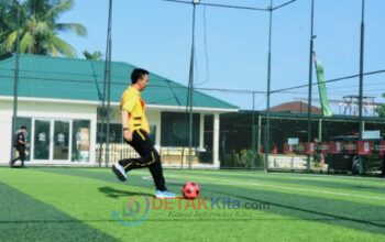 Kapolres AKBP Angga Kick Off Turnamen Mini Soccer HUT Bhayangkara ke-80 — Ajang Pererat Soliditas dan Sportivitas