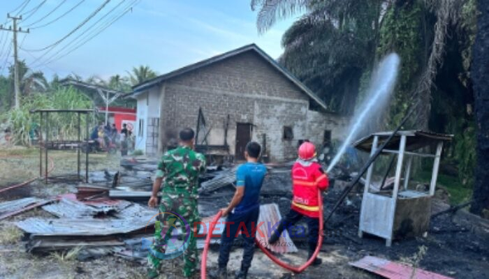 Rumah Bengkel Ludes Dilalap Api — Koramil 02/Kuantan Tengah dan Damkar Bergerak Cepat Selamatkan Warga