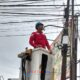 Ketua Komisi II DPRD Dumai Turun Tangan — Kabel Optik Semrawut Dipotong di Tempat: Provider Jangan Abaikan Keselamatan Warga!