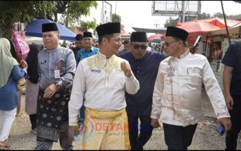 Muklisin Lepas Hilir Pacu Jalur Benai — Langkah “Nonek” Gambar Kekompakan Pemimpin Kuansing Jadi Simbol Kuat Lestarikan Budaya