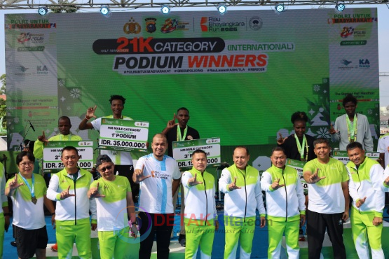 Pangdam XIX Tuanku Tambusai Hadiri Riau Bhayangkara Run 2026 — Gaungkan Green Policing Lawan Karhutla