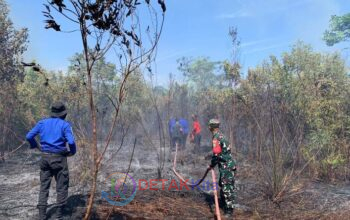 KHS Dikepung Api! Dua Kebakaran Terjadi Berdekatan — Rumah Warga dan Lahan Terbakar