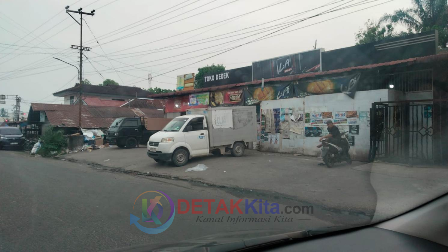Toko Dedek Diduga Jual Rokok Ilegal dan Miras Tanpa Izin — APH Kuansing Disorot: Kebal Hukum?