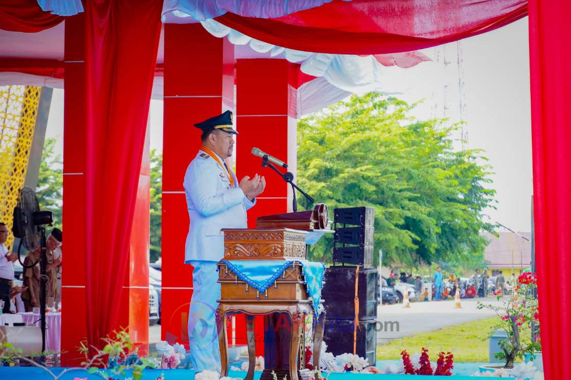 Bupati Baharuddin Pimpin Upacara HUT RI ke-81, Pengabdian Pensiunan ASN Diberi Penghargaan