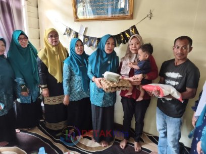 TP PKK Kuansing Bergerak — Bantuan untuk Anak Stunting Disalurkan