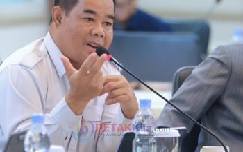 Tanah Ulayat Riau Terus Berkonflik — Senator Abdul Hamid Desak RUU Pertanahan Libatkan Lembaga Adat Tanah Ulayat Riau Terus Berkonflik — Senator Abdul Hamid Desak RUU Pertanahan Libatkan Lembaga Adat