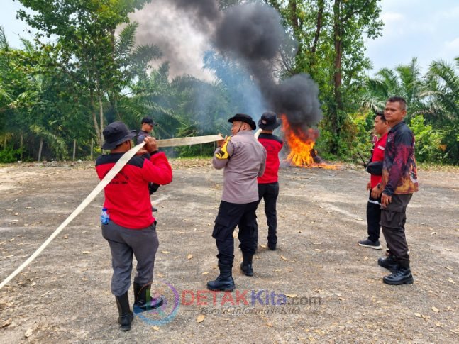 Jangan Tunggu Api Membesar! PT RLZ Bentuk MPA Peladangan — Warga Dilatih Lawan Karhutla