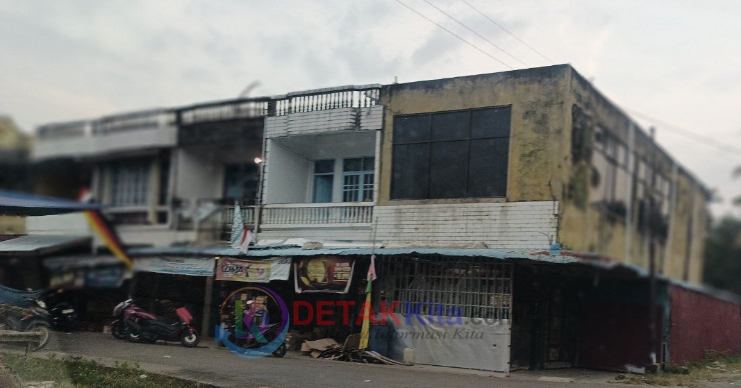 Toko SRI A.A Benai Disorot — Rokok Diduga Tanpa Cukai Beredar Bebas: Keluarga Tantang — Bea Cukai Diminta Turun Tangan