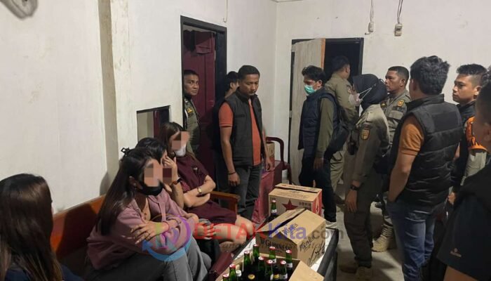Razia Pekat di Kuansing: 4 LC Diamankan — Puluhan Botol Minuman Disita — Tujuh Orang Mabuk Depan Bappedalitbang