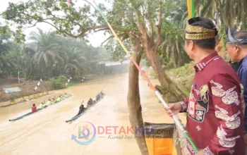 Jauh dari Sungai Kuantan — Pucuk Rantau Hidupkan Tradisi Selaju Sampan Jauh dari Sungai Kuantan — Pucuk Rantau Hidupkan Tradisi Selaju Sampan