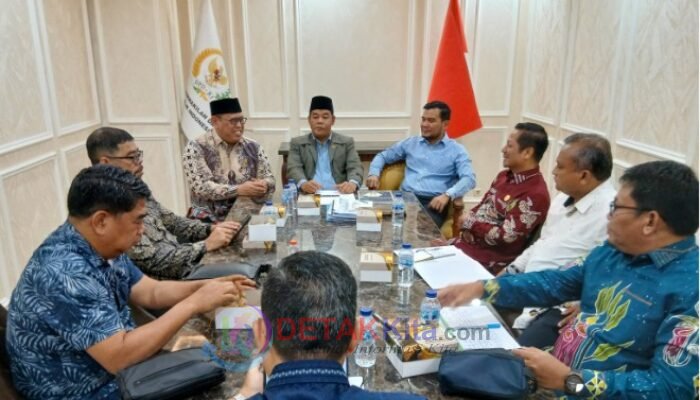 Muklisin Lobi DPD RI — Abdul Hamid Dorong Tol Pekanbaru–Teluk Kuantan