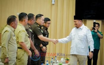Bupati Baharuddin Tegaskan Dana Pendidikan Wajib Transparan
